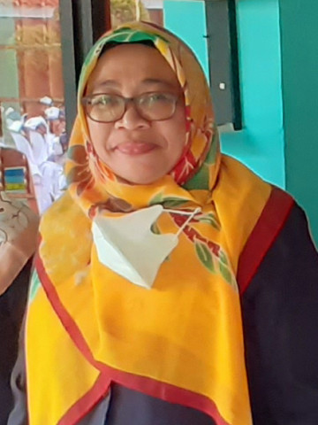 Damayanti, S.Pd