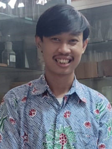Miftah Fauzi, S.Pd